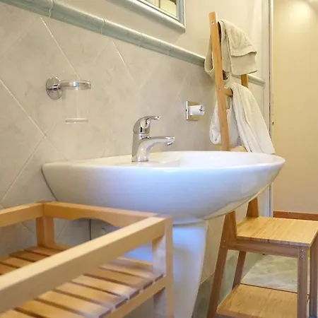 Apartment Simonetta Lucca